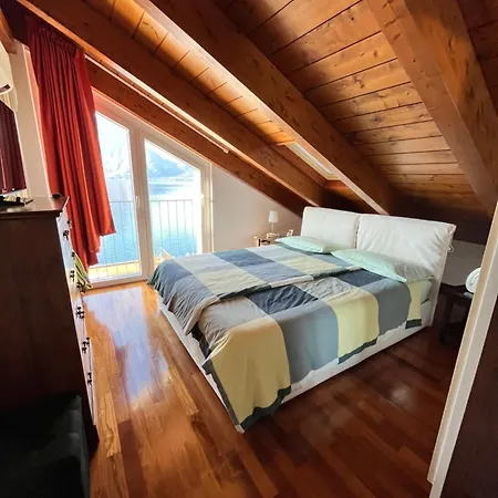 Il Terrazzo Sul ורנה