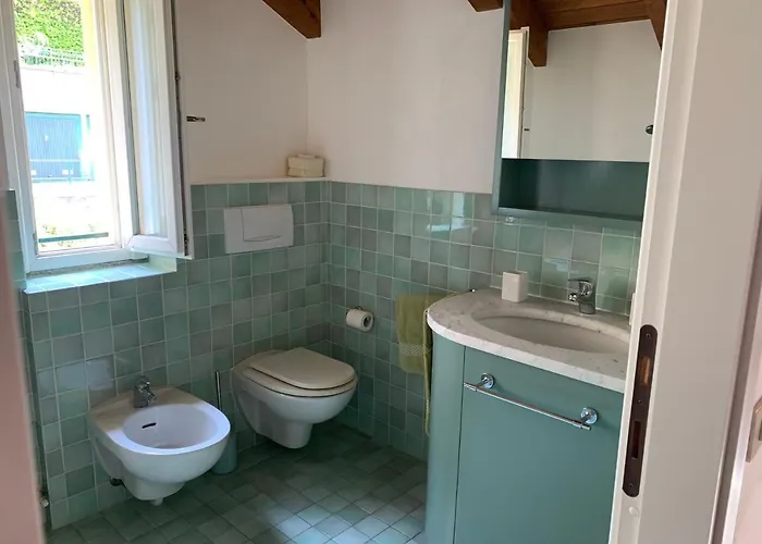 Il Terrazzo Sul Варенна