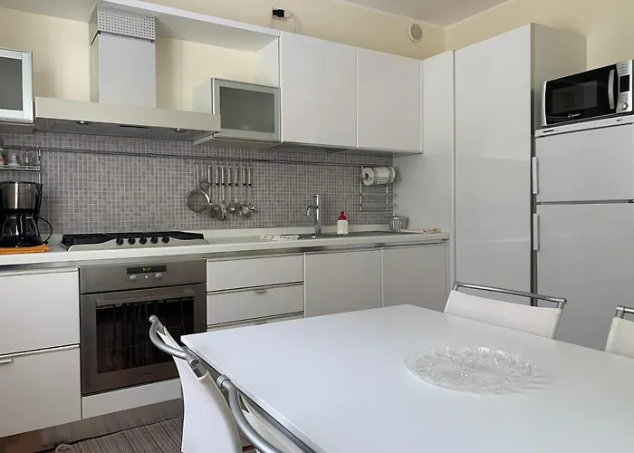 Il Terrazzo Sul Варенна